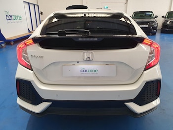 Used Honda Civic 2020 for sale - 78276496: Photo