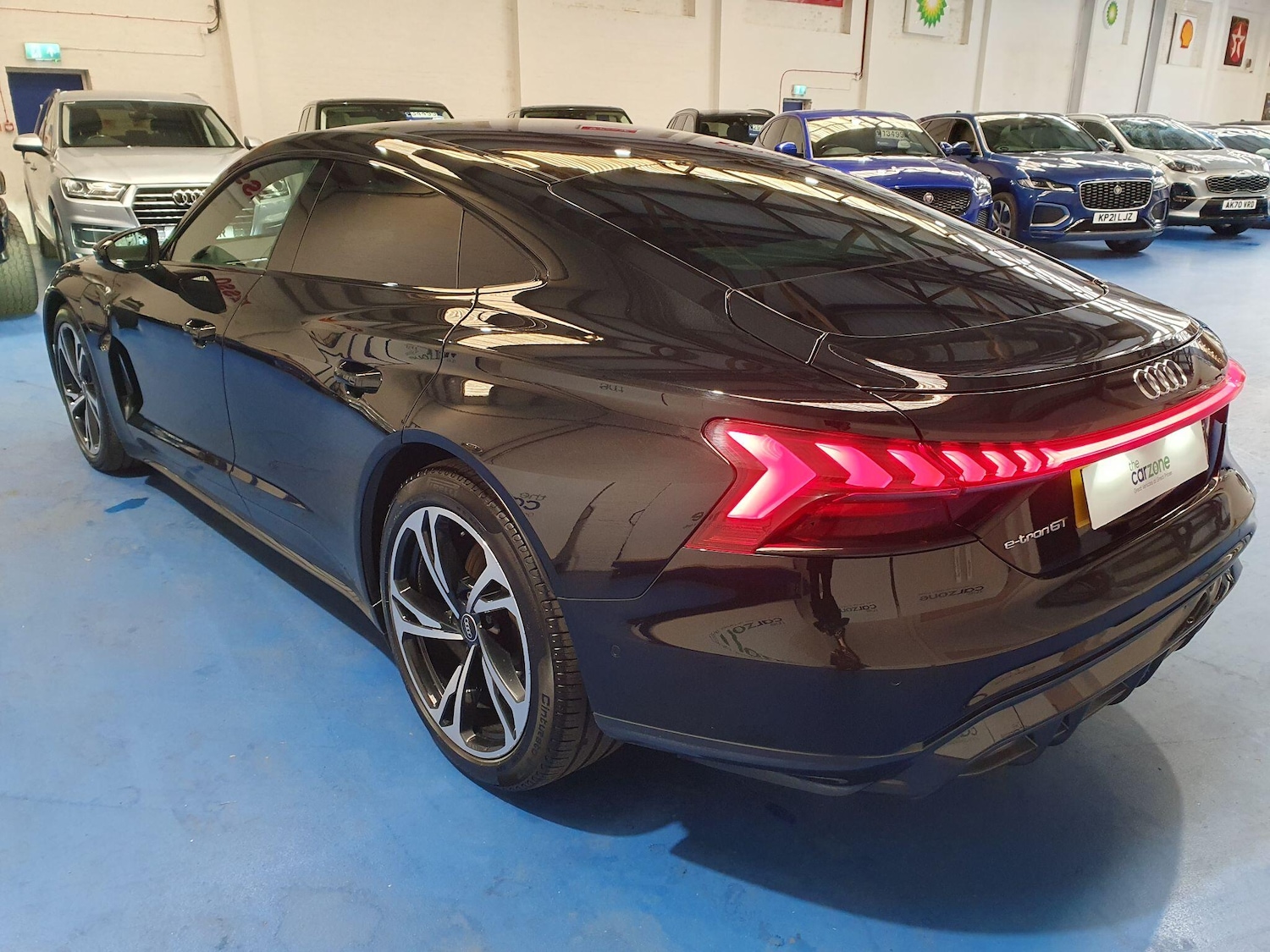 Used Audi e-tron GT 2023 for sale - 78204514: Photo 5