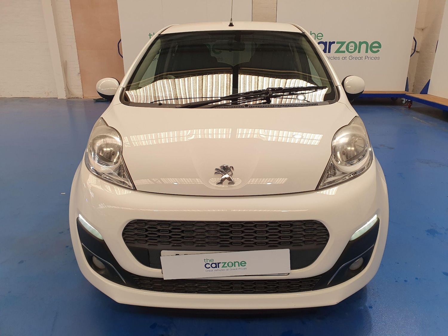 Used Peugeot 107 2014 for sale - 76632647: Photo 8