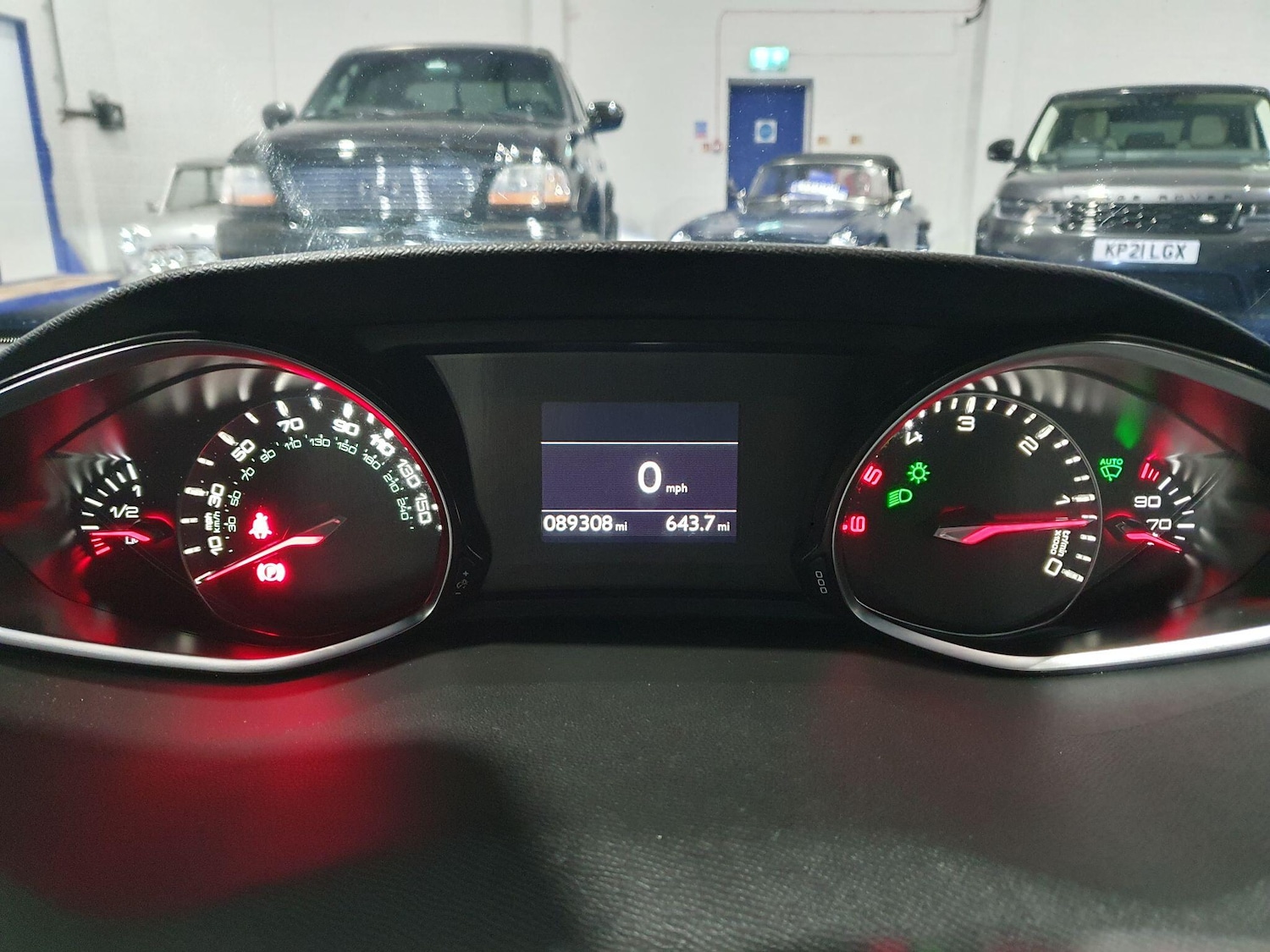 Used Peugeot 308 2016 for sale - 77625354: Photo 10