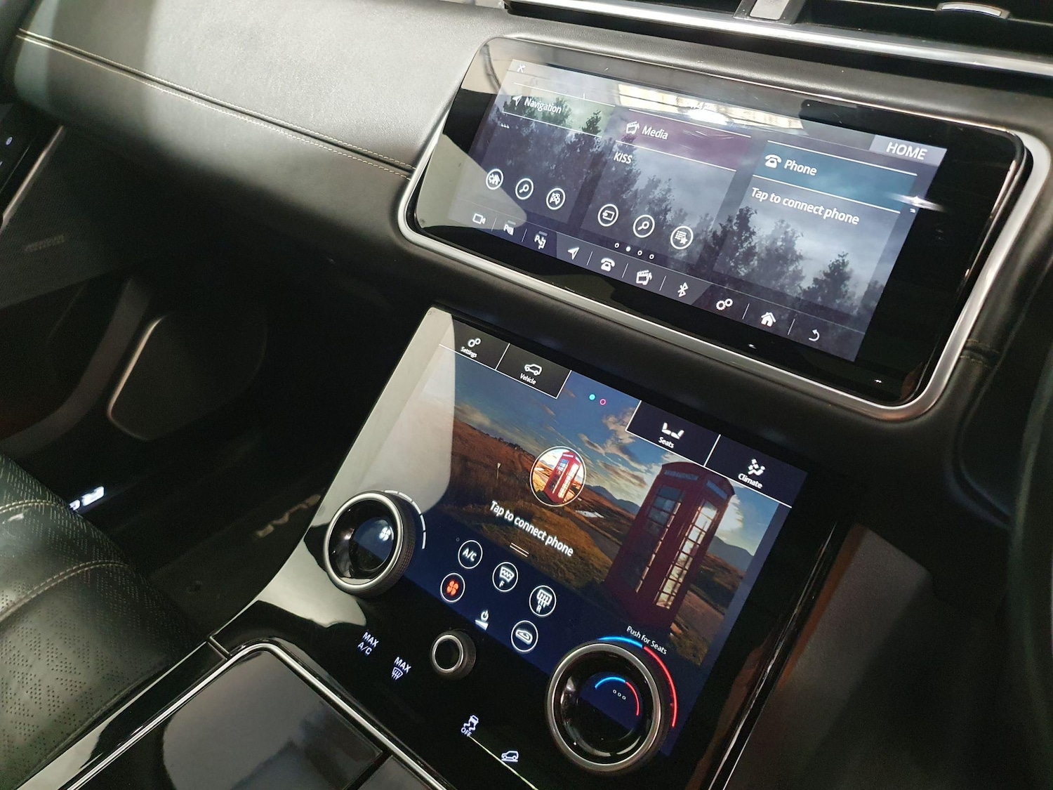 Used Land Rover Range Rover Velar 2017 for sale - 76432660: Photo 12