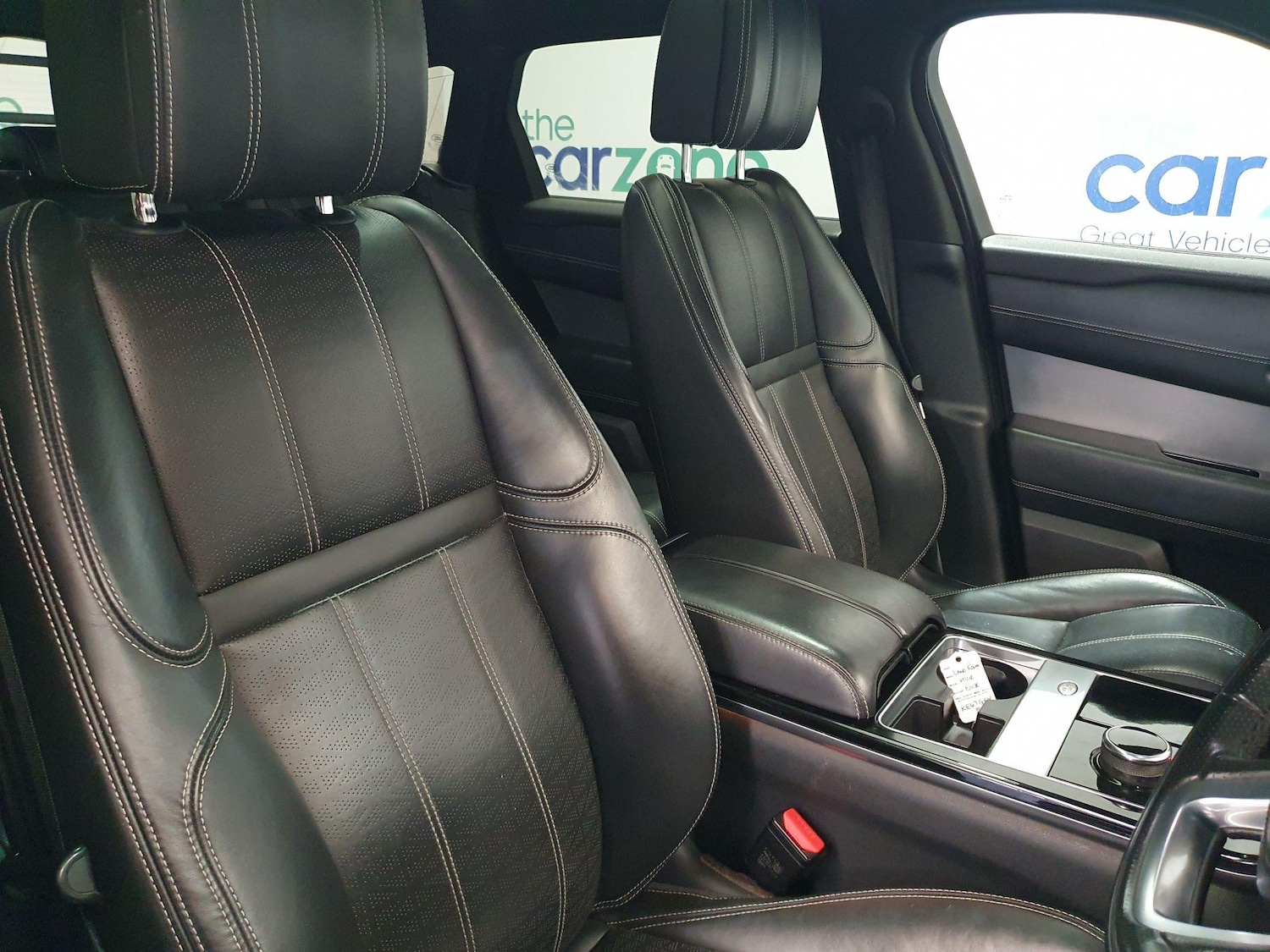 Used Land Rover Range Rover Velar 2017 for sale - 76432660: Photo 9