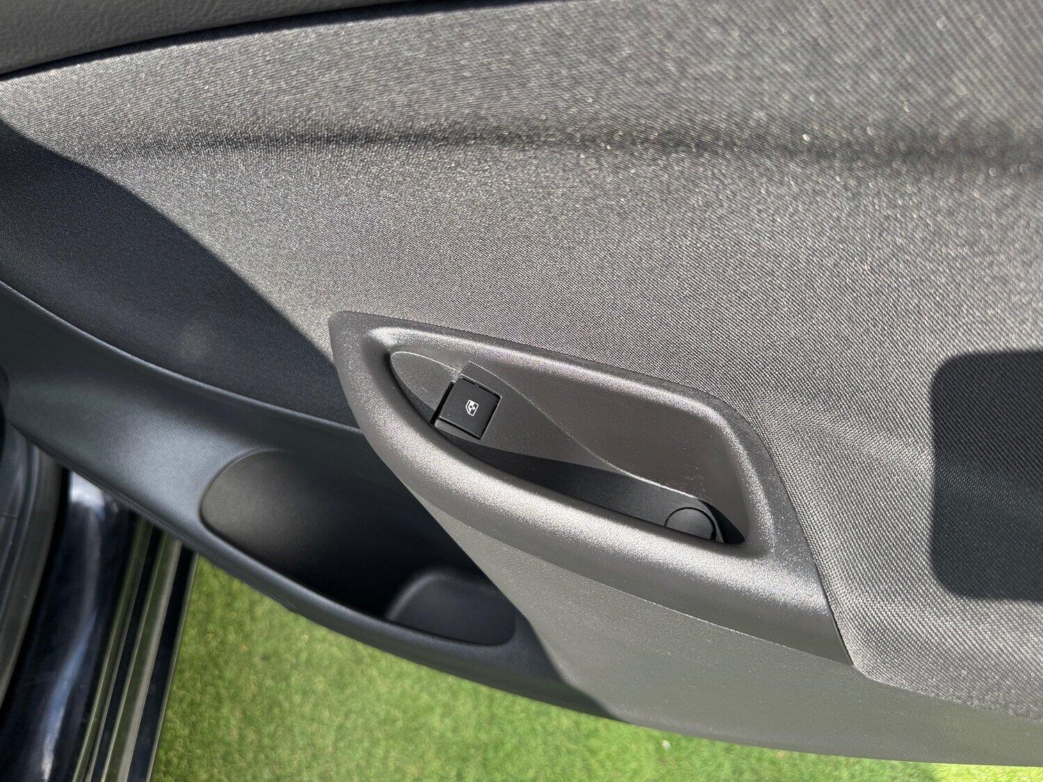 Used Vauxhall Astra 2017 for sale - 76134057: Photo 26