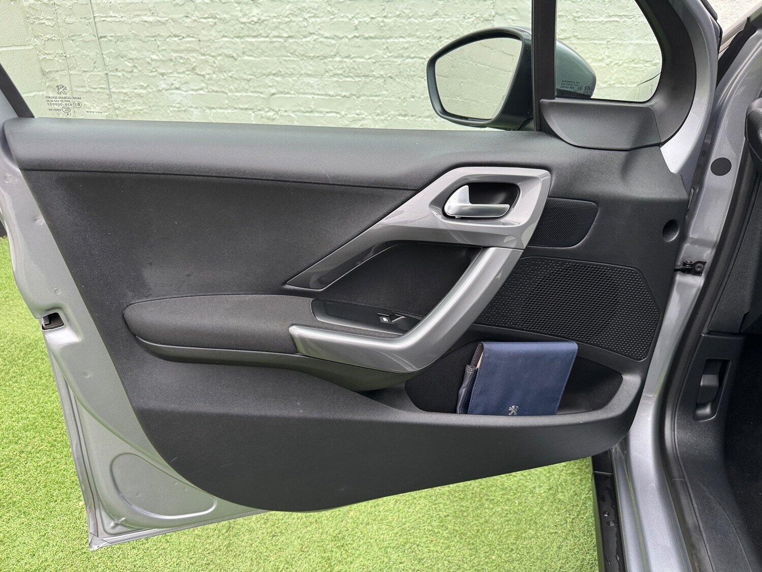 Vehicle 29