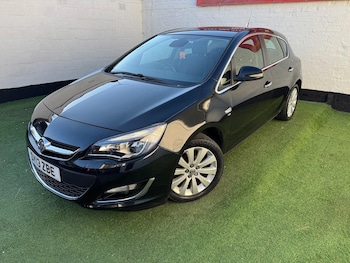 Used Vauxhall Astra 2013 for sale - 75592884: Photo