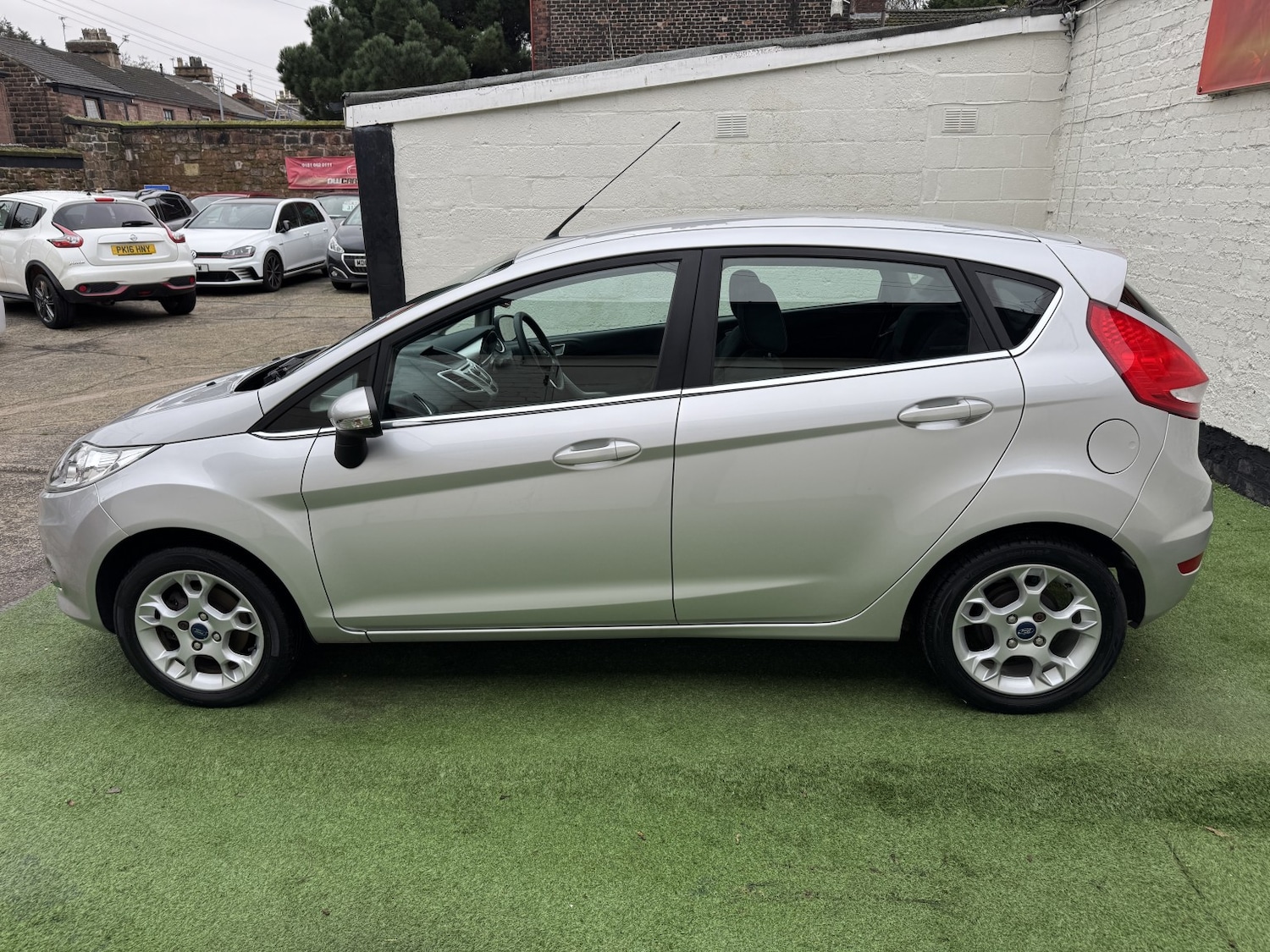 Used Ford Fiesta 2011 for sale - 77045366: Photo 11