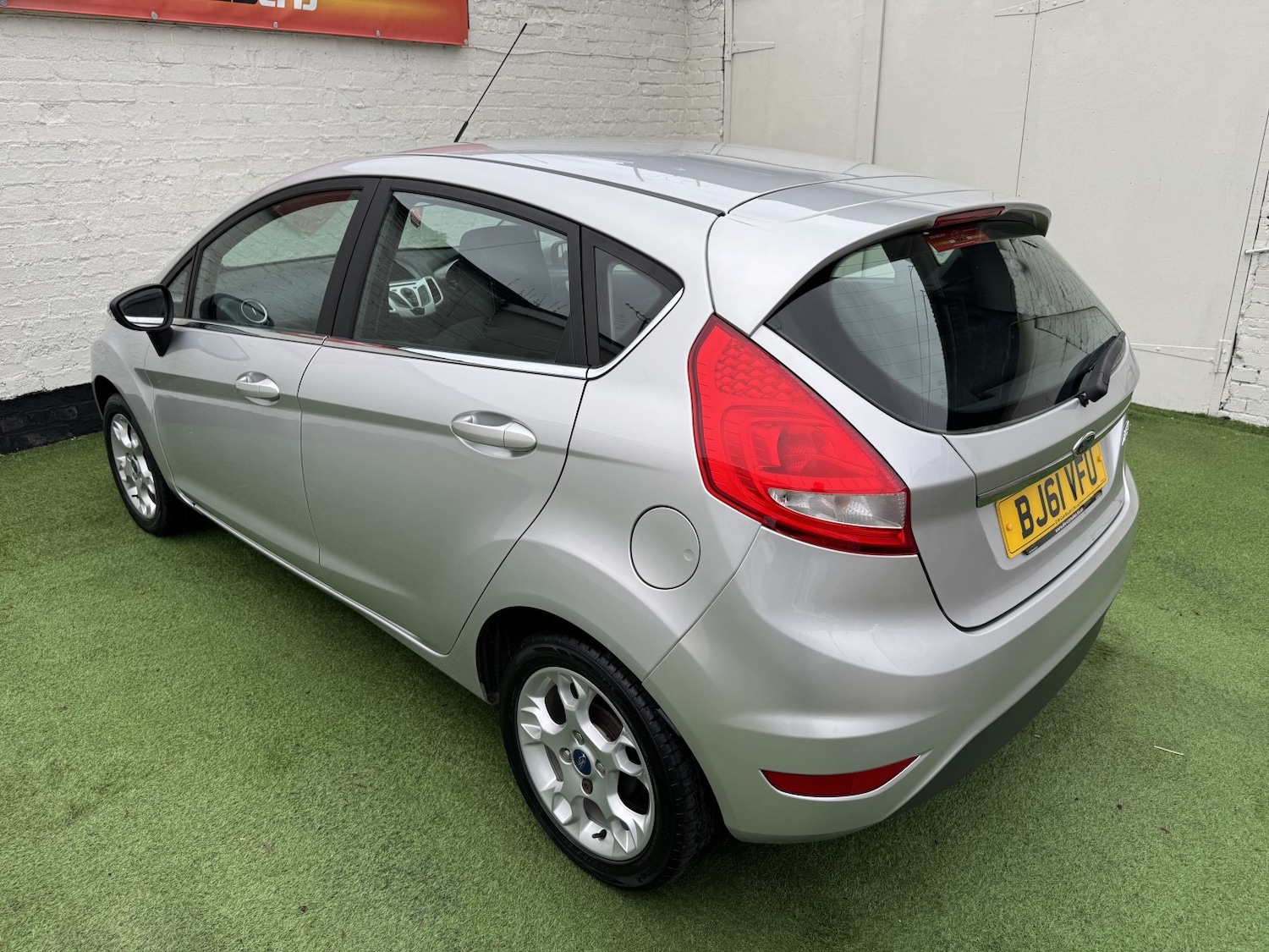 Used Ford Fiesta 2011 for sale - 77045366: Photo 18