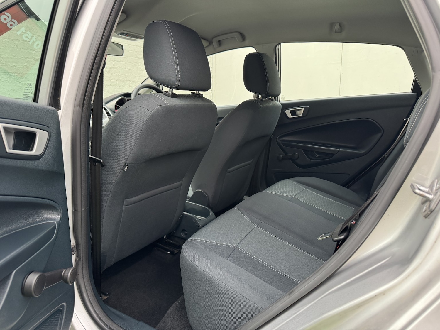 Used Ford Fiesta 2011 for sale - 77045366: Photo 27