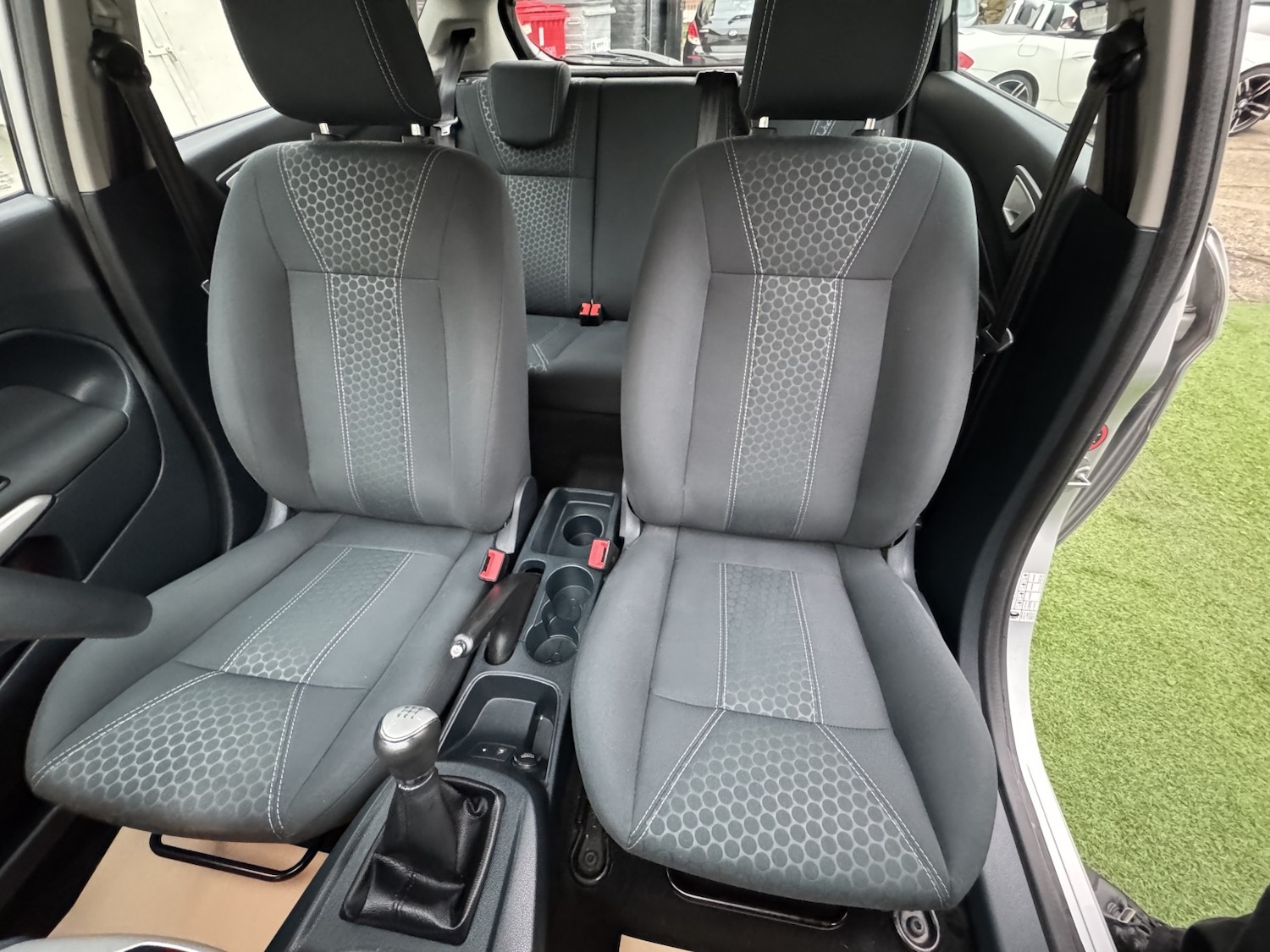 Used Ford Fiesta 2011 for sale - 77045366: Photo 41