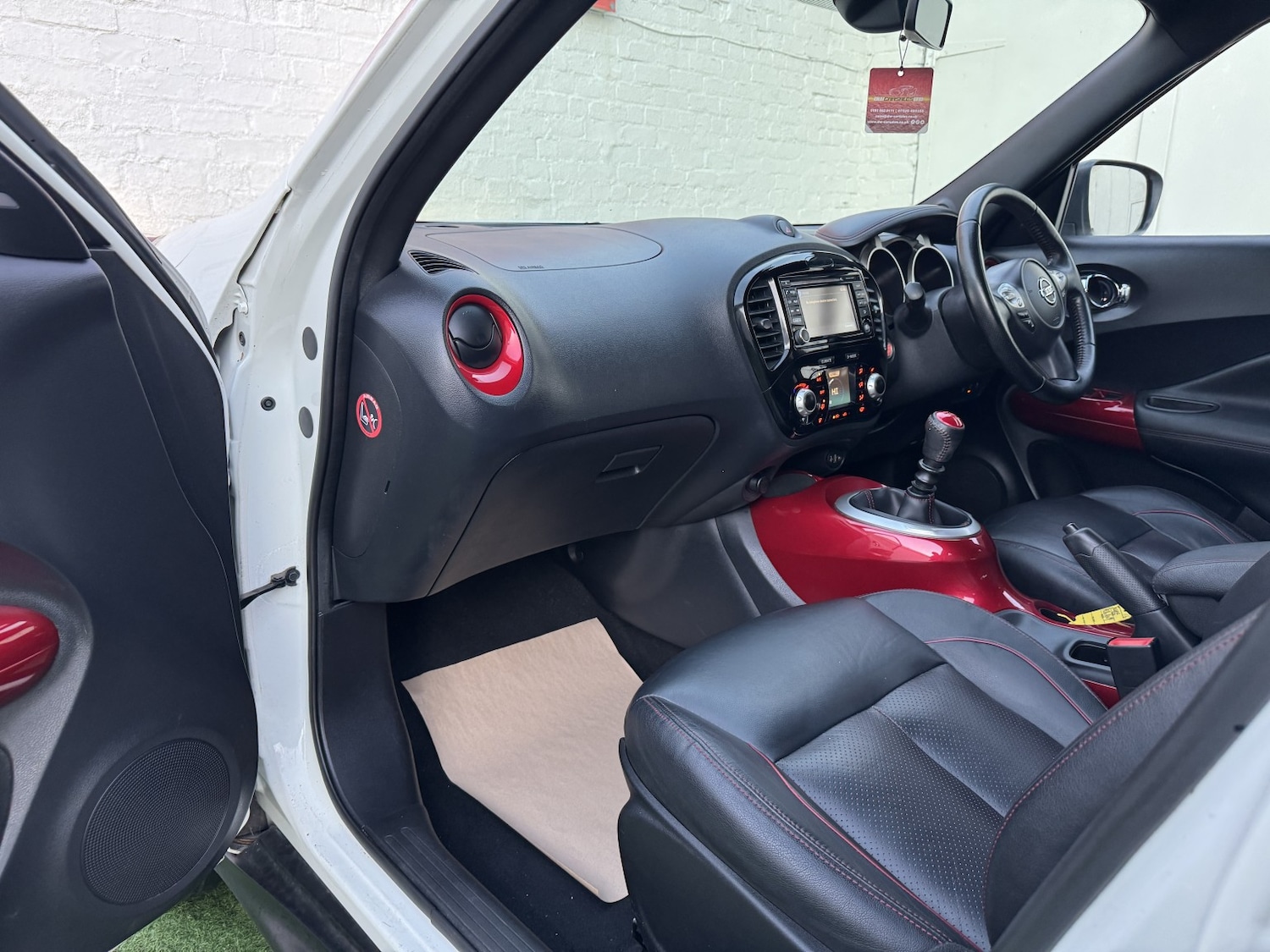 Used Nissan Juke 2016 for sale - 76931421: Photo 34