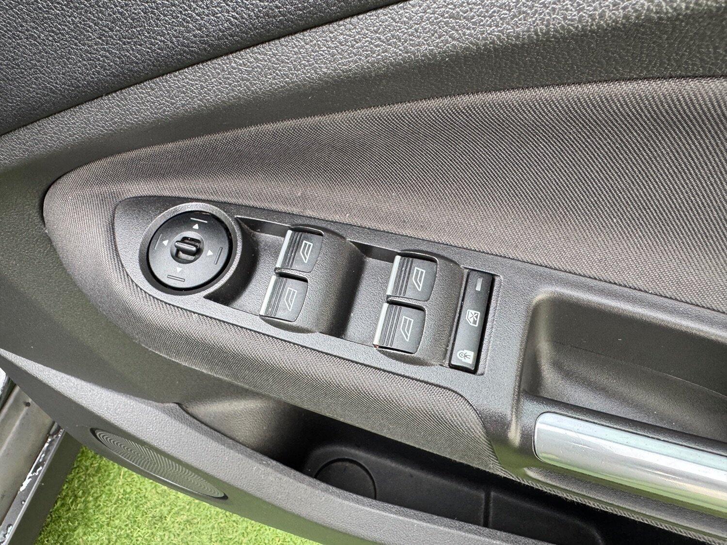 Used Ford Grand C-Max 2015 for sale - 76174073: Photo 28