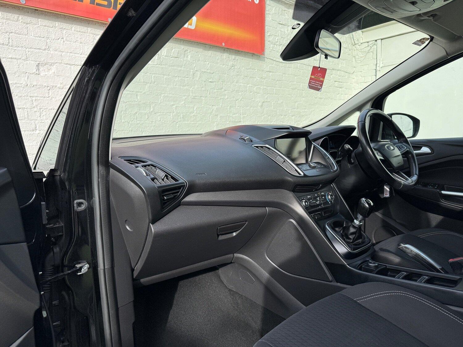 Used Ford Grand C-Max 2015 for sale - 76174073: Photo 38