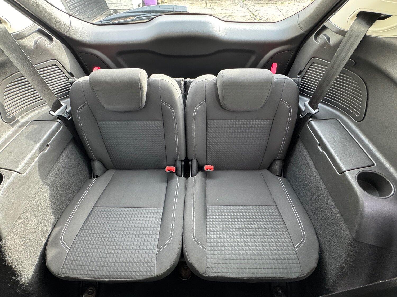 Used Ford Grand C-Max 2015 for sale - 76174073: Photo 42