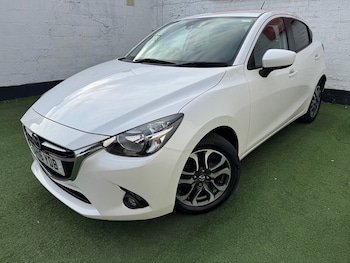 Used Mazda Mazda2 2016 for sale - 75294099: Photo