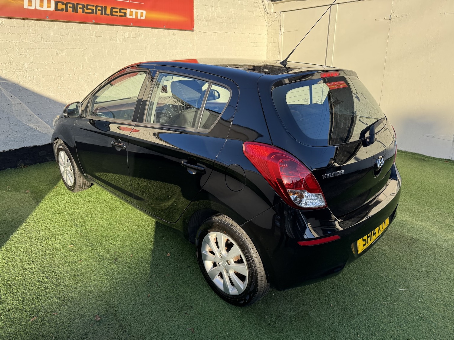 Used Hyundai i20 2014 for sale - 76706136: Photo 18