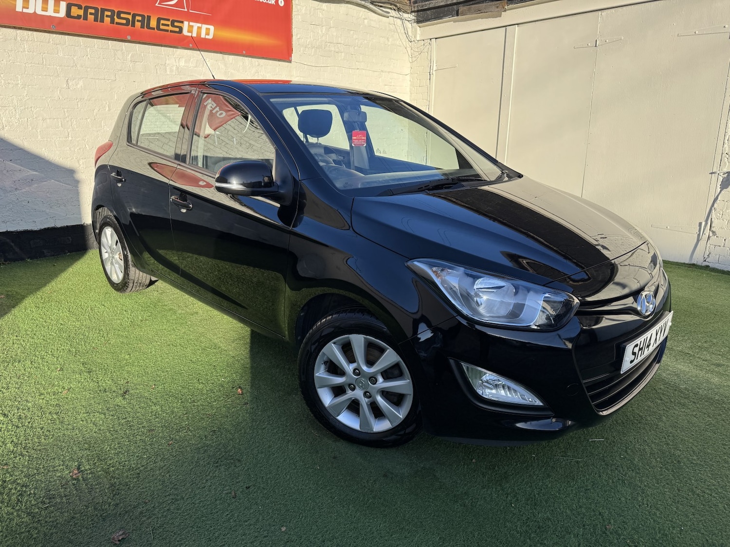 Used Hyundai i20 2014 for sale - 76706136: Photo 9