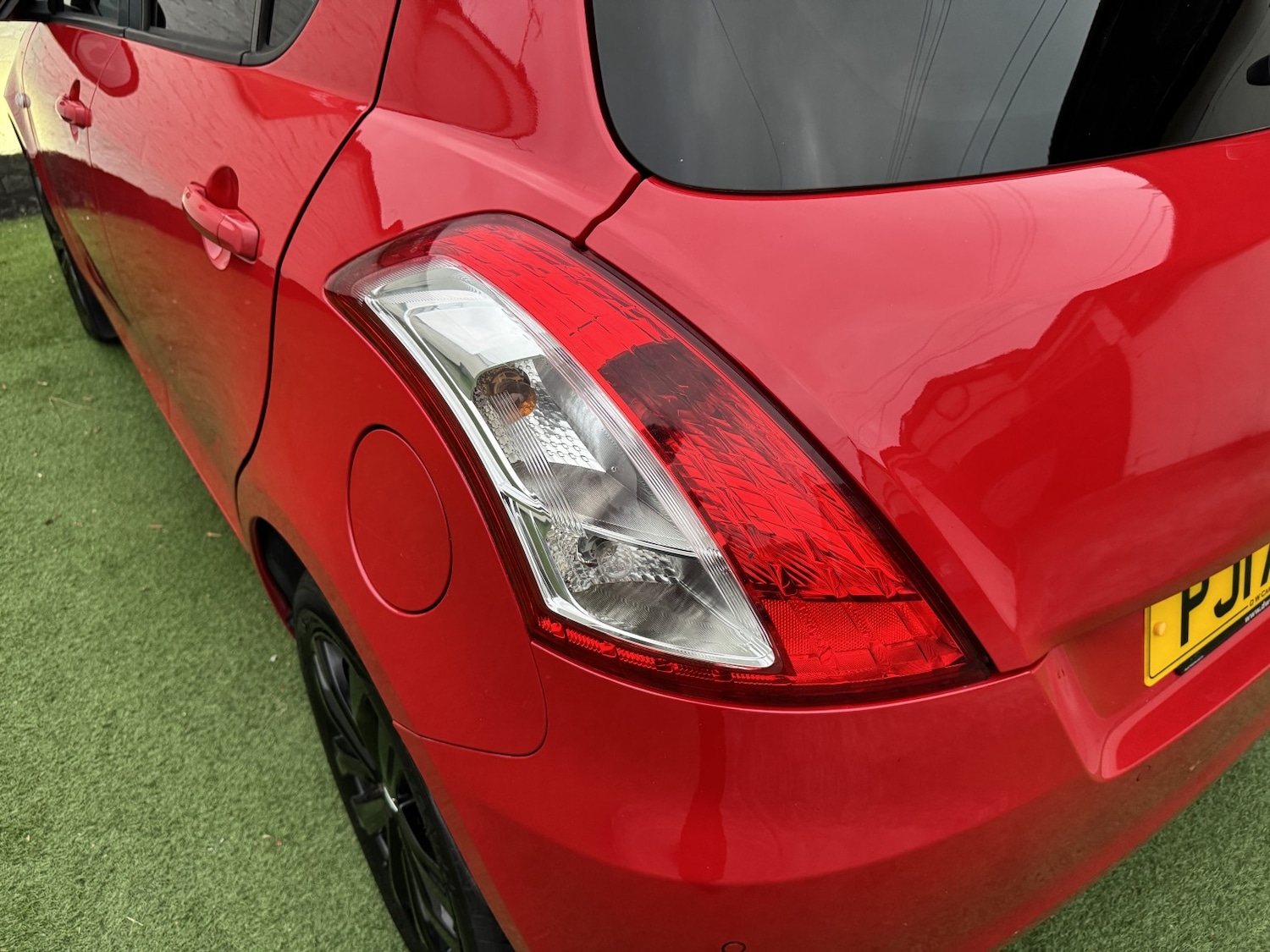 Used Suzuki Swift 2017 for sale - 76273323: Photo 21