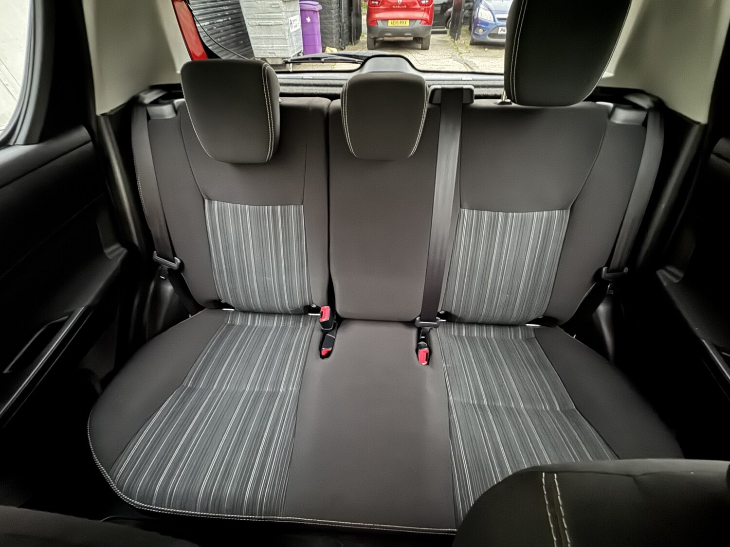 Used Suzuki Swift 2017 for sale - 76273323: Photo 39