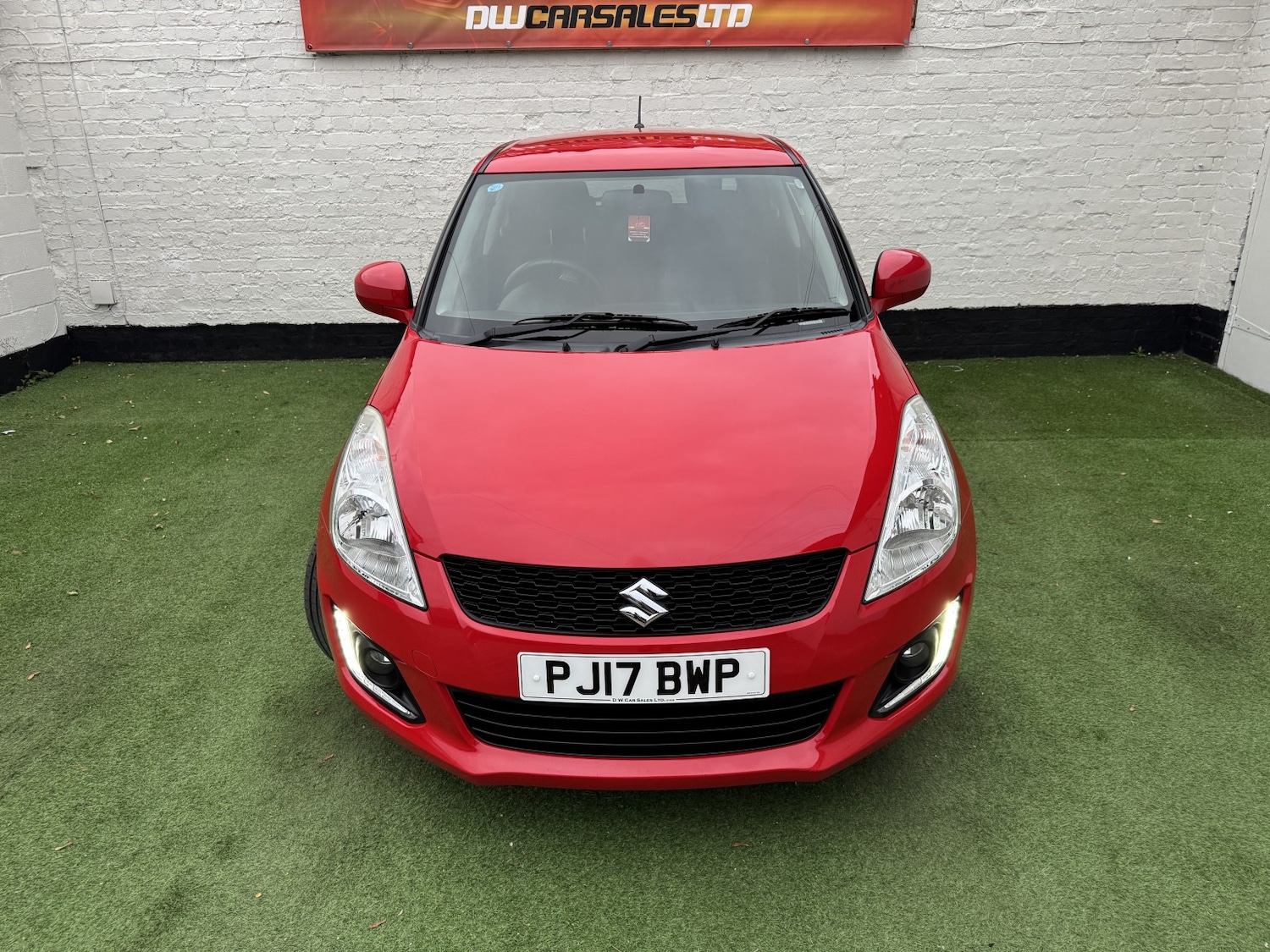 Used Suzuki Swift 2017 for sale - 76273323: Photo 6