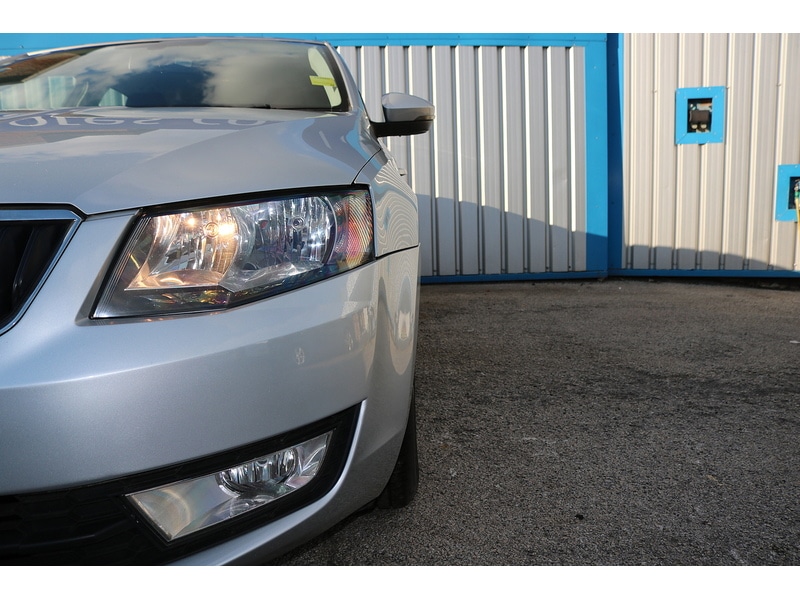 Used Skoda Octavia 2014 for sale - 75427437: Photo 4