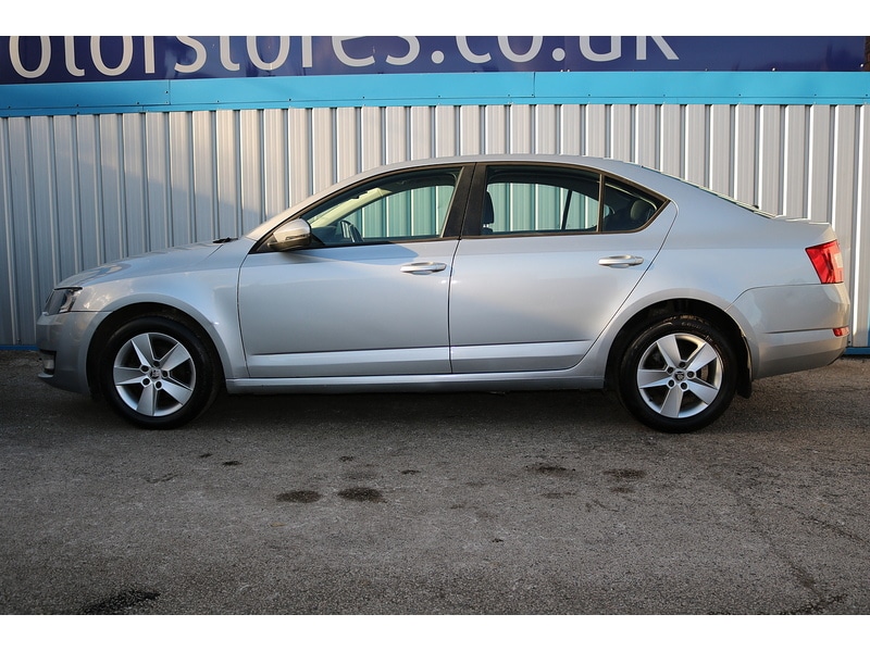 Used Skoda Octavia 2014 for sale - 75427437: Photo 6