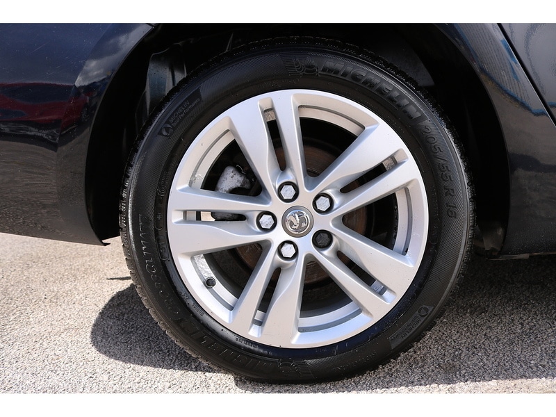 Used Vauxhall Astra 2018 for sale - 75427442: Photo 13