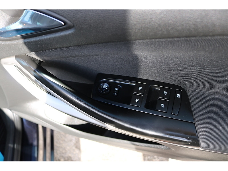 Used Vauxhall Astra 2018 for sale - 75427442: Photo 16