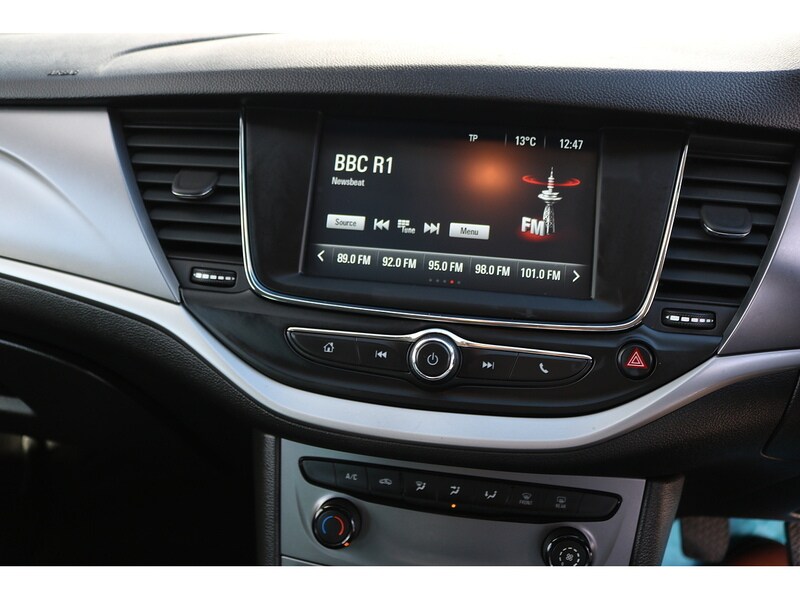 Used Vauxhall Astra 2018 for sale - 75427442: Photo 21