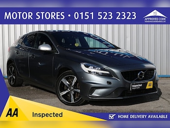 Used Volvo V40 2017 for sale - 77318636: Photo