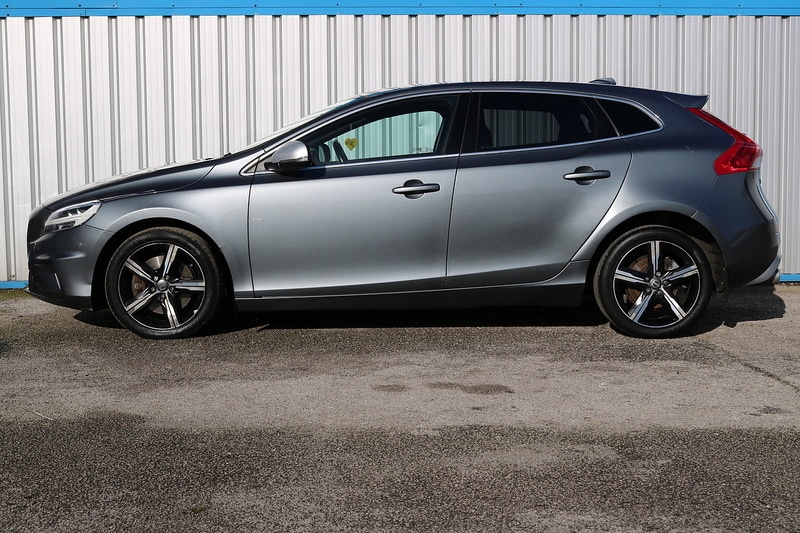 Used Volvo V40 2017 for sale - 77318636: Photo 22
