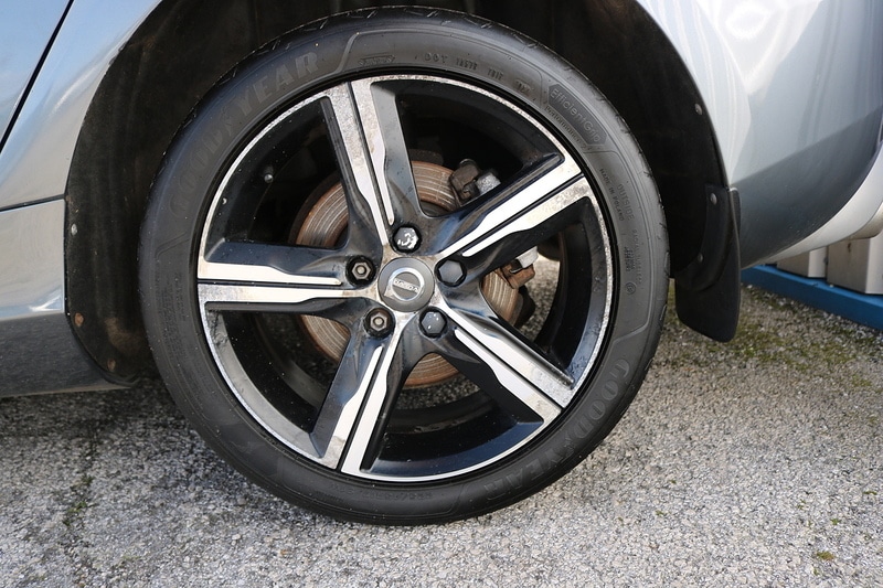 Used Volvo V40 2017 for sale - 77318636: Photo 6