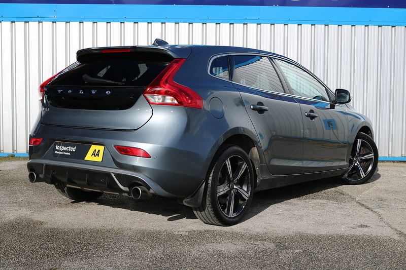 Used Volvo V40 2017 for sale - 77318636: Photo 9