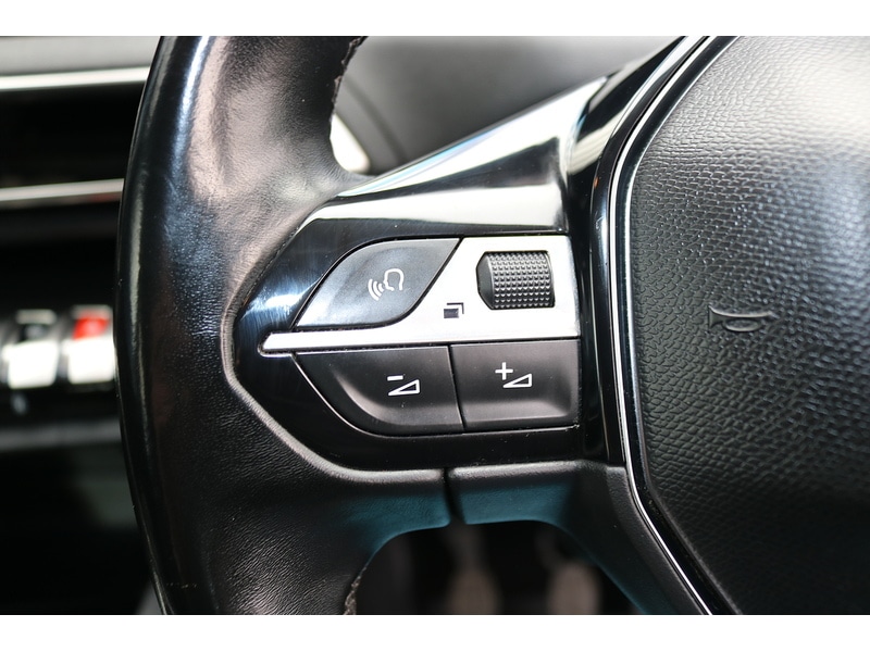 Used Peugeot 3008 2018 for sale - 74265381: Photo 20