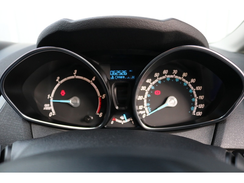 Used Ford Fiesta 2014 for sale - 76143689: Photo 25