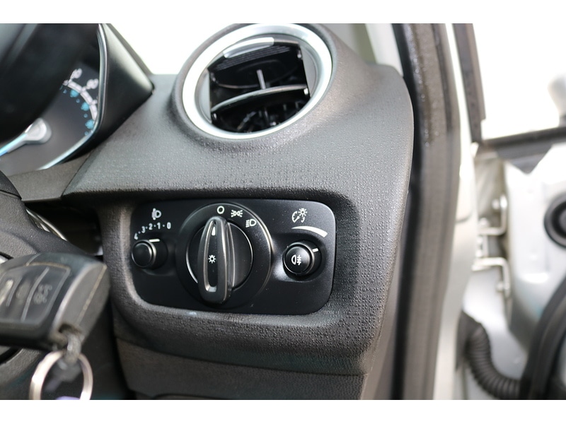 Used Ford Fiesta 2014 for sale - 76143689: Photo 26