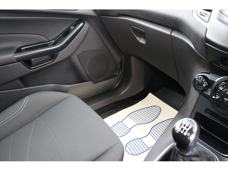 Used Ford Fiesta 2014 for sale - 76143689: Photo 32