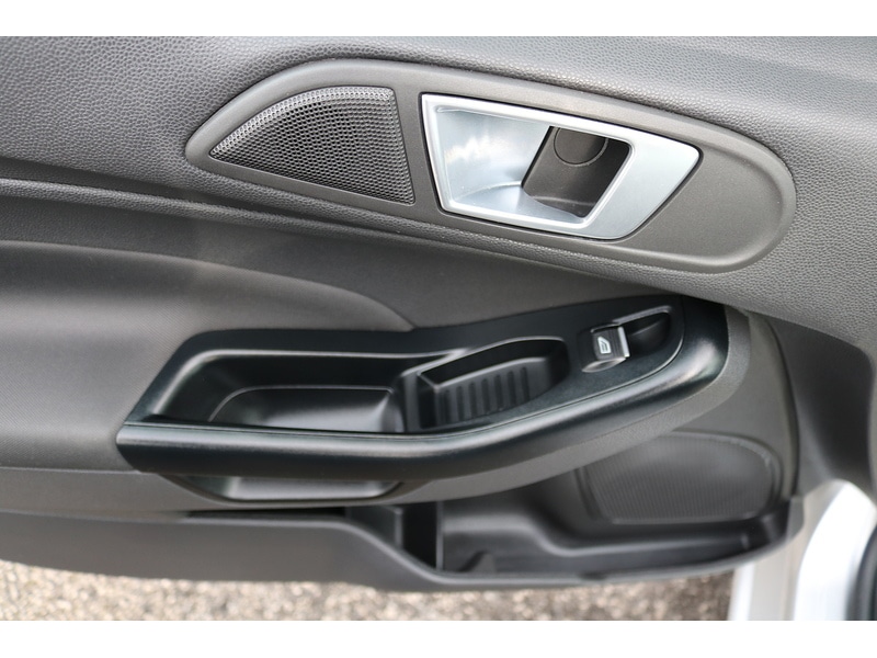 Used Ford Fiesta 2014 for sale - 76143689: Photo 34