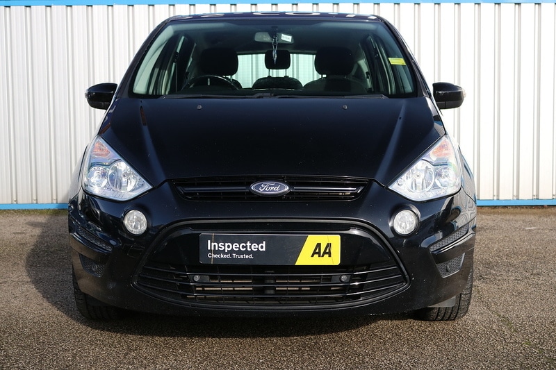 Used Ford S-Max 2015 for sale - 77319745: Photo 2