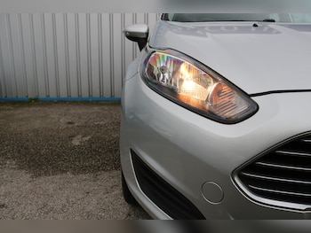 Used Ford Fiesta 2014 for sale - 78709734: Photo