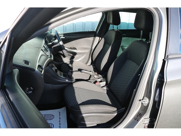 Used Vauxhall Astra 2025 for sale - 74265449: Photo 6