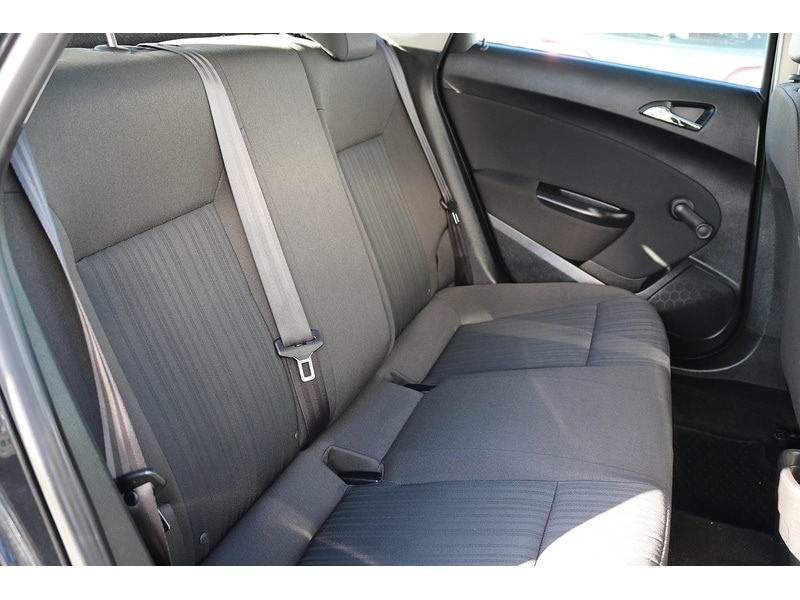 Used Vauxhall Astra 2014 for sale - 75427461: Photo 17