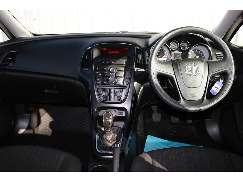 Used Vauxhall Astra 2014 for sale - 75427461: Photo 23