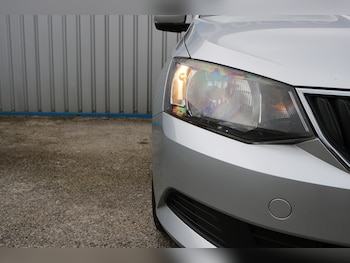 Used Skoda Fabia 2015 for sale - 78272956: Photo