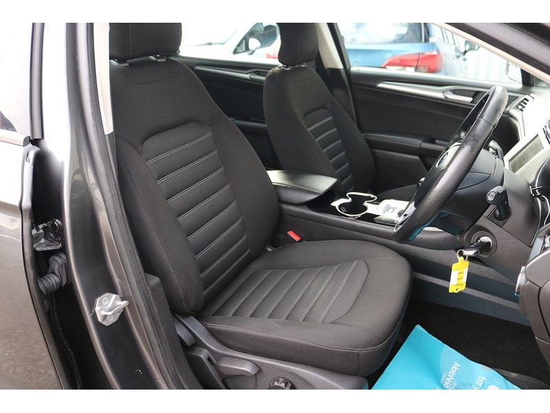 Used Ford Mondeo 2015 for sale - 75427469: Photo 13