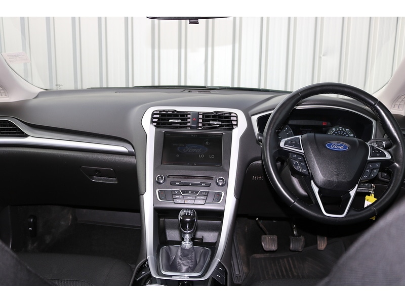 Used Ford Mondeo 2015 for sale - 75427469: Photo 20