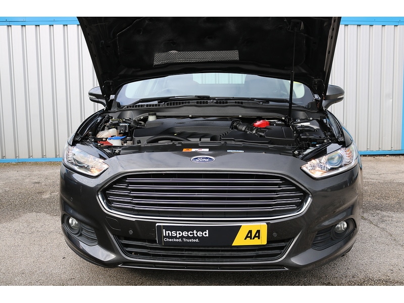 Used Ford Mondeo 2015 for sale - 75427469: Photo 40