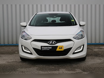 Used Hyundai i30 2015 for sale - 75110685: Photo