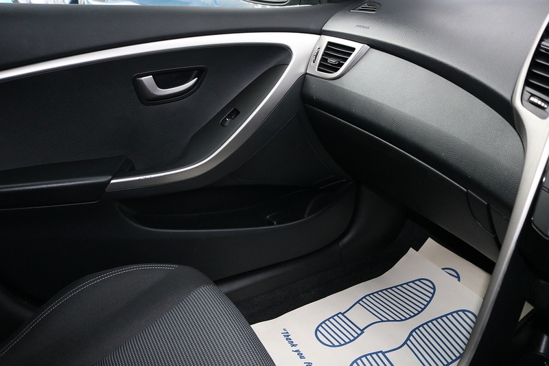 Used Hyundai i30 2015 for sale - 75110685: Photo 33