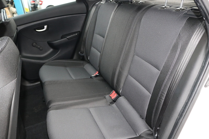 Used Hyundai i30 2015 for sale - 75110685: Photo 39