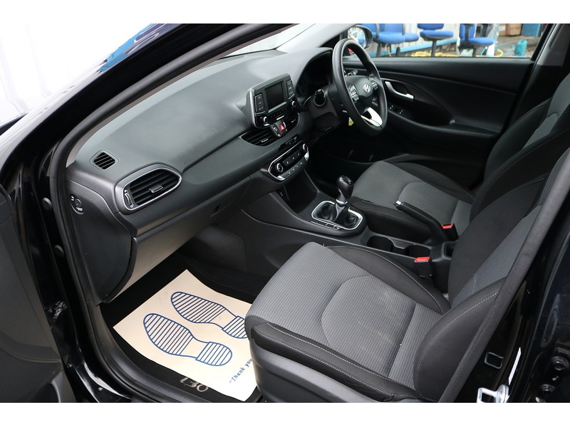 Used Hyundai i30 2018 for sale - 74449737: Photo 14